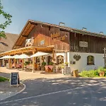 Zentrale Altstadtwohnung In Am Zuerichsee *