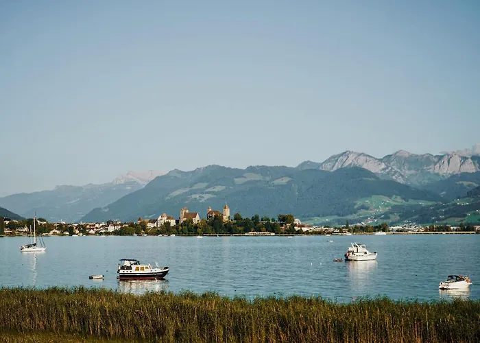 Zentrale Altstadtwohnung In Am Zuerichsee