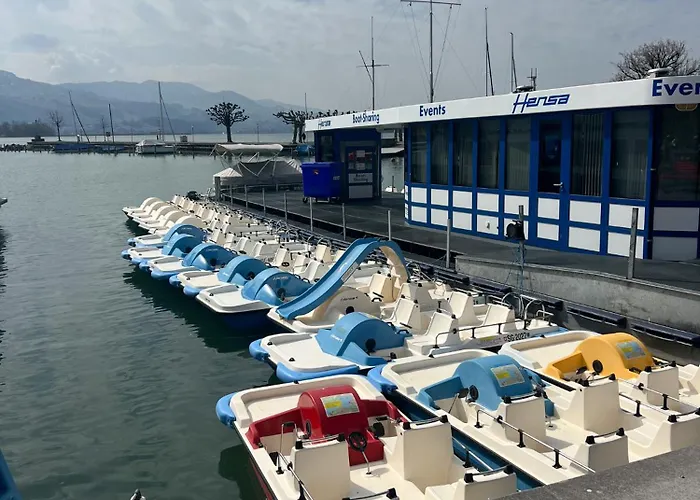 Zentrale Altstadtwohnung In Am Zuerichsee