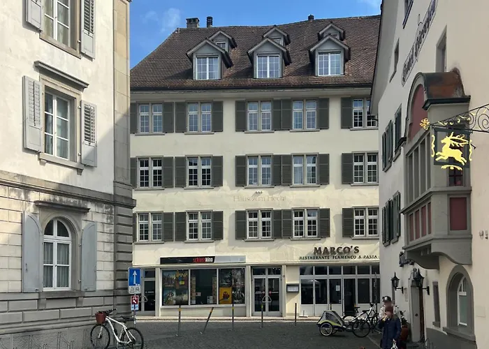 Zentrale Altstadtwohnung In Am Zuerichsee Apartament *