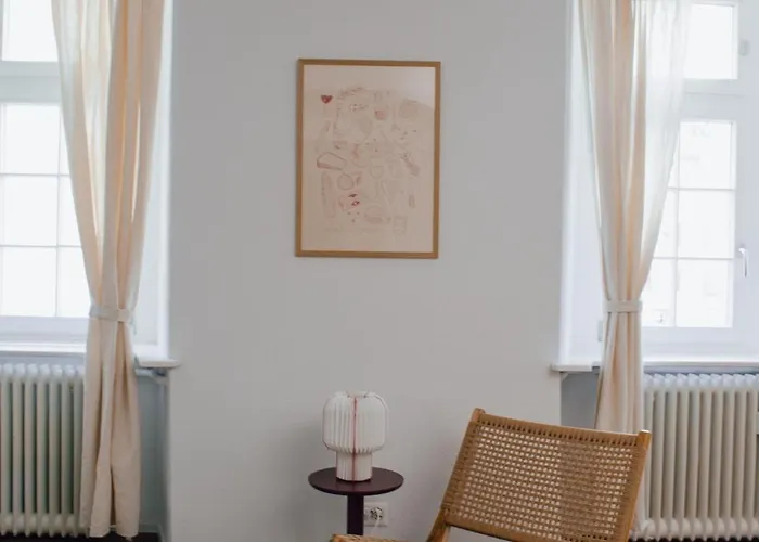 Zentrale Altstadtwohnung In Rapperswil Am Zuerichsee