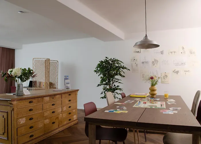 Zentrale Altstadtwohnung In Rapperswil Am Zuerichsee *