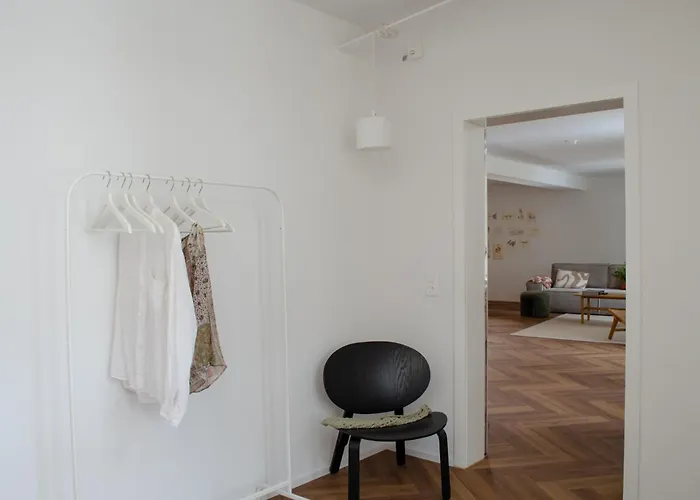 Zentrale Altstadtwohnung In Am Zuerichsee *