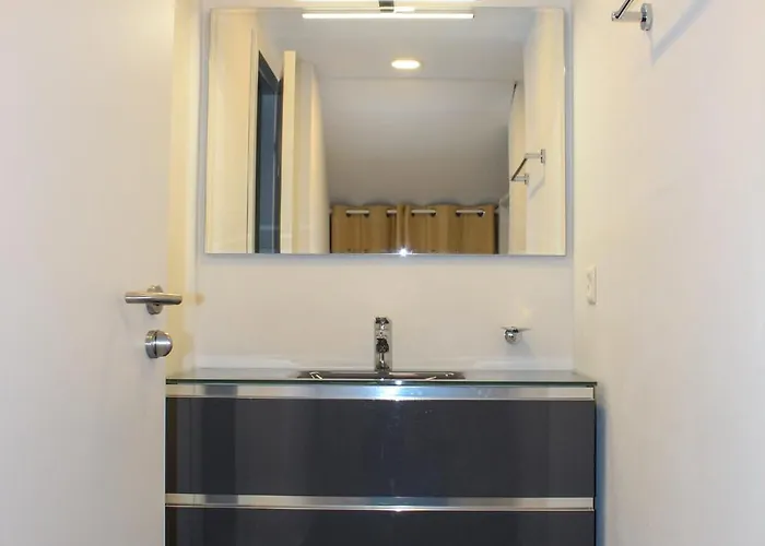 Zentrale Altstadtwohnung In Am Zuerichsee Apartment