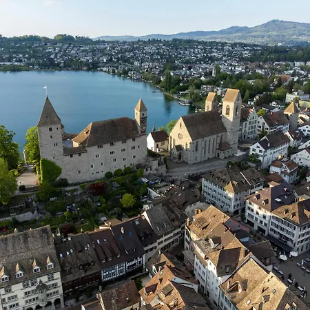 Zentrale Altstadtwohnung In Am Zuerichsee * Rapperswil-Jona